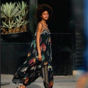 L3. FARM Rio Colorful Floral tunic